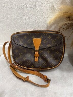 Louis Vuitton Monogram Jaune Fille M51226 Crossbody Bag in Brown and Tan